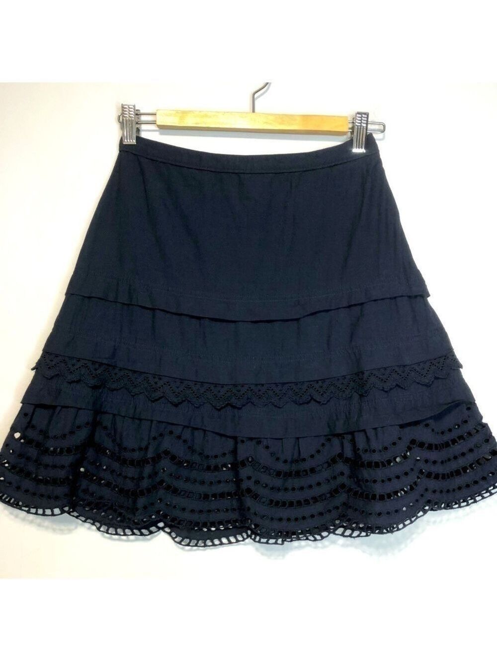 Club Monaco Navy Cotton Lace Layered Skirt, size 0